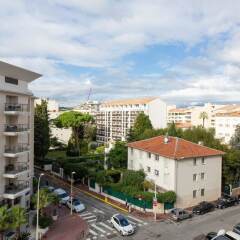 Апартаменты Apartment With one Bedroom in Cannes, With Wonderful City View, Furnis парковка