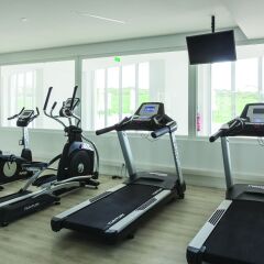 Отель MH Peniche фитнесс-зал