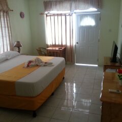 Fun Holiday Beach Resort in Negril, Jamaica from 91$, photos, reviews - zenhotels.com guestroom photo 2