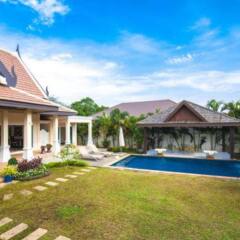 Отель Nok Sawan Villa by Jetta