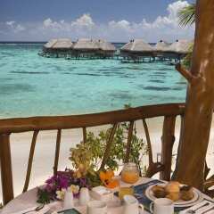 Отель Hilton Moorea Lagoon Resort and Spa Французская Полинезия, Муреа - отзывы, цены и фото номеров - забронировать отель Hilton Moorea Lagoon Resort and Spa онлайн в номере