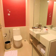 Sleep With Me Hotel design hotel @ patong 4* Стандартный номер фото 22