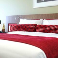Отель Mercure Sydney Liverpool комната для гостей