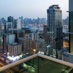 Отель Four Points by Sheraton Sharjah балкон