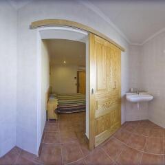 Отель Hostal Adelino сауна