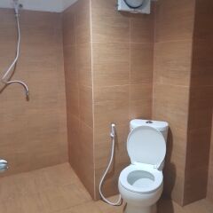 Отель Royal Inn Kitchen and Bar ванная фото 2