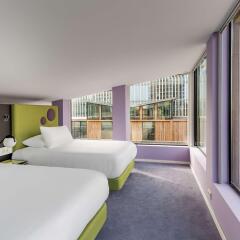 Отель Room Mate Bruno комната для гостей фото 2
