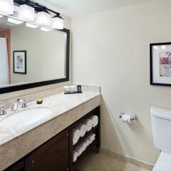 Embassy Suites Hotel Milpitas-Silicon Valley ванная