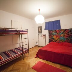 Zgarbi Hostel Тбилиси детские мероприятия фото 2