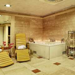 Отель Grand Majestic Hotel Prague Чехия, Прага - - забронировать отель Grand Majestic Hotel Prague, цены и фото номеров спа фото 2