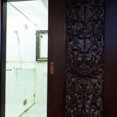 Nicha Suite Hua Hin Hotel ванная фото 2
