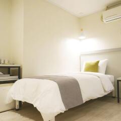 Отель Victoria (formerly Hotel Tong Seoul Myeongdong) Южная Корея, Сеул - отзывы, цены и фото номеров - забронировать отель Victoria (formerly Hotel Tong Seoul Myeongdong) онлайн сейф в номере