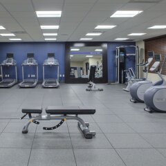 Отель Hampton Inn And Suites By Hilton Columbus Scioto Downs фитнесс-зал фото 3