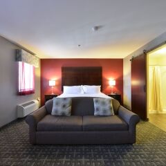 Отель HolmeSuites Columbus Airport/DLA США, Колумбус - отзывы, цены и фото номеров - забронировать отель HolmeSuites Columbus Airport/DLA онлайн комната для гостей фото 5