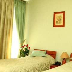 Гостиница АльГрадо в Кисловодске 6 отзывов об отеле, цены и фото номеров - забронировать гостиницу АльГрадо онлайн Кисловодск комната для гостей фото 5