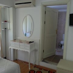 Sari Kösk Butik Hotel Чешме удобства в номере