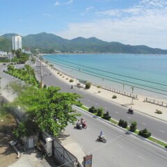 Nam Hong Hotel пляж фото 2