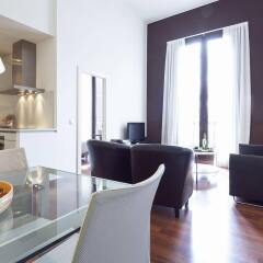 Апартаменты Inside Barcelona Apartments Mercat комната для гостей фото 3