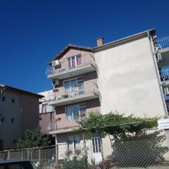 Отель Guest House Angelina Равда парковка