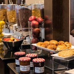 Отель Mercure Paris Saint Lazare Monceau питание фото 3