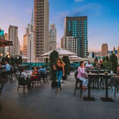 Отель Radisson Blu Hotel, Dubai Canal View ОАЭ, Дубай - отзывы, цены и фото номеров - забронировать отель Radisson Blu Hotel, Dubai Canal View онлайн питание фото 2