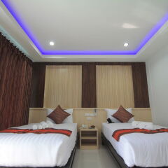 Отель Lanta Fevrier Resort сауна