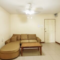 Отель NIDA Rooms Room Thetavee Suan Luang комната для гостей фото 2