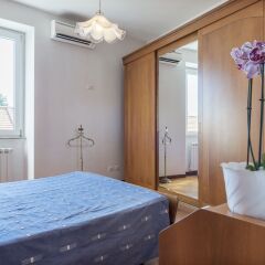 Апартаменты Colosseo & Colle Oppio Charming Apartment Рим комната для гостей фото 3