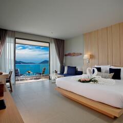 Отель Kalima Resort & Spa, Phuket 5* Семейный номер с видом на море разные типы кроватей фото 5