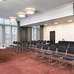 Отель Adina Apartment Hotel Copenhagen Дания, Копенгаген - 1 отзыв об отеле, цены и фото номеров - забронировать отель Adina Apartment Hotel Copenhagen онлайн помещение для мероприятий