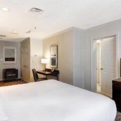 Отель DoubleTree by Hilton Hotel Toronto Downtown Канада, Торонто - отзывы, цены и фото номеров - забронировать отель DoubleTree by Hilton Hotel Toronto Downtown онлайн комната для гостей фото 4