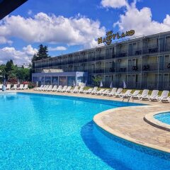 Отель Continental - Happy Land Hotel Болгария, Солнечный берег - отзывы, цены и фото номеров - забронировать отель Continental - Happy Land Hotel онлайн бассейн