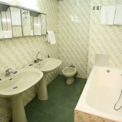 Hotel Slavija Belgrade Белград ванная фото 2