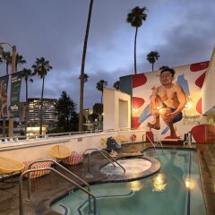 Отель The Kinney Venice Beach бассейн фото 2