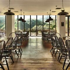 Отель Rooms Kazbegi Степанцминда гостиничный бар фото 2