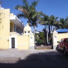 Hotel Posada Santa Fe парковка