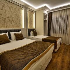 Samir Deluxe Hotel сейф в номере