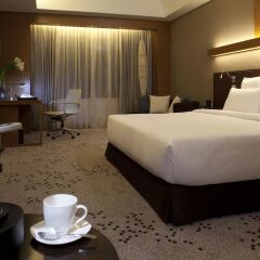 Отель Radisson Blu Hotel Cebu Филиппины, Лапу-Лапу - 1 отзыв об отеле, цены и фото номеров - забронировать отель Radisson Blu Hotel Cebu онлайн в номере