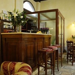 Отель Inn on the Green Великобритания, Глазго - отзывы, цены и фото номеров - забронировать отель Inn on the Green онлайн гостиничный бар фото 2