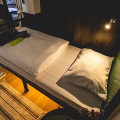 Post Factory Bed & Breakfast Sathorn Hostel - Adults Only Бангкок фото 5