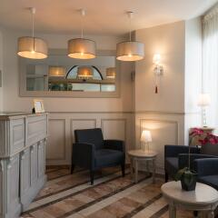 Hotel Aston интерьер отеля