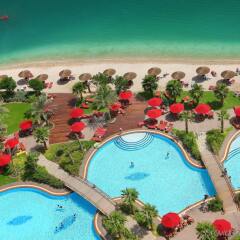 Отель Khalidiya Palace Rayhaan by Rotana, Abu Dhabi пляж фото 2