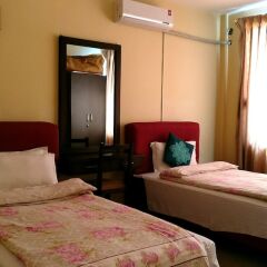 Отель Sagarmatha Apartment Bed & Breakfast Непал, Лалитпур - отзывы, цены и фото номеров - забронировать отель Sagarmatha Apartment Bed & Breakfast онлайн комната для гостей фото 4