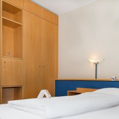 Отель Novum Hotel Kavalier Wien Австрия, Вена - 4 отзыва об отеле, цены и фото номеров - забронировать отель Novum Hotel Kavalier Wien онлайн сейф в номере