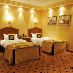 Hotel an der Messe сейф в номере