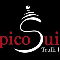 Отель Trulli Pietradimora B&B Альберобелло гостиничный бар
