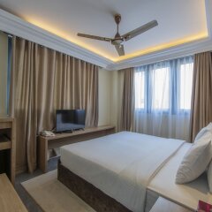 Отель Coral Grand Beach & Spa Мальдивы, Хулхумале - отзывы, цены и фото номеров - забронировать отель Coral Grand Beach & Spa онлайн комната для гостей фото 5