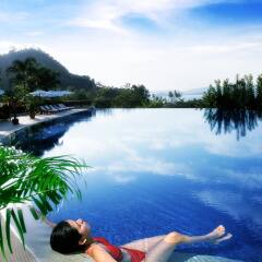 Отель Pakasai Resort бассейн