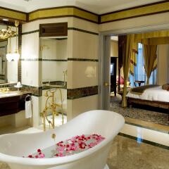Отель Le Royal Meridien, Plaza Athenee Bangkok ванная фото 2