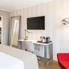 Отель NH Collection Berlin Mitte Am Checkpoint Charlie 4* Стандартный номер с разными типами кроватей фото 50